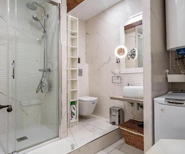 Lägenhet Central Luxury Flat With Free Parking Valencia
