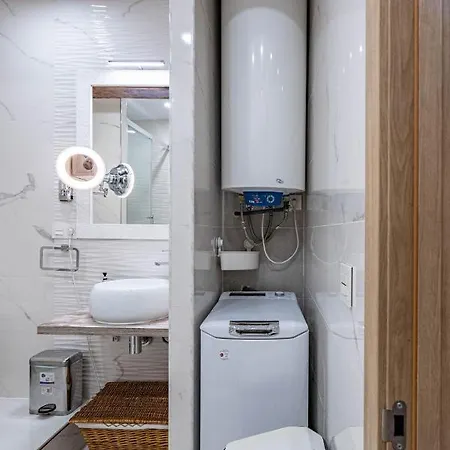 Lägenhet Central Luxury Flat With Free Parking *