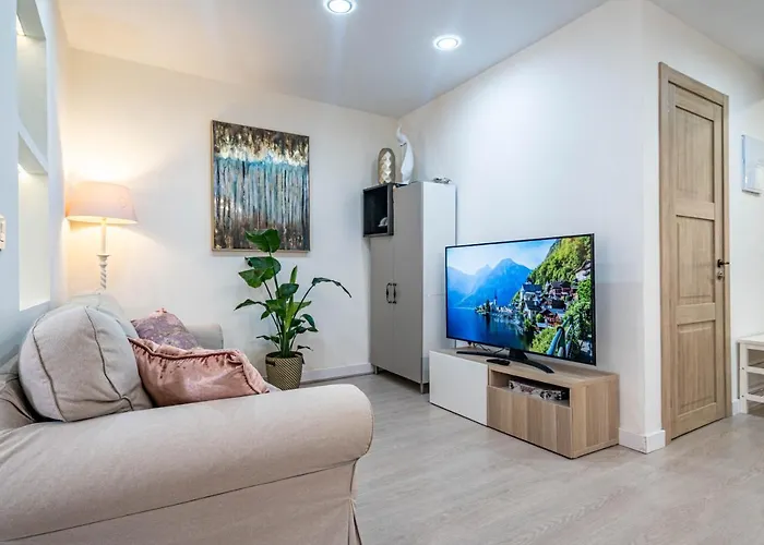 Central Luxury Flat With Free Parking * Walencja